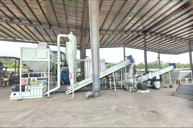 Proyek Renovasi Teknis Pellet Biomassa Luxi Chemical 1-1.5TPH